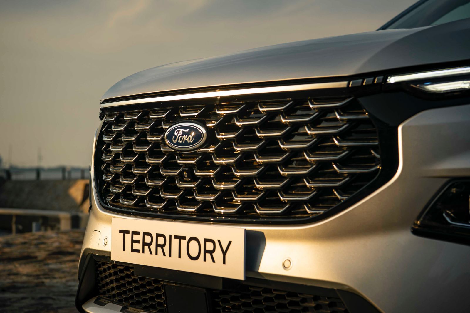 Ford-territory-the-he-moi-2022-titanium-x-trend-wwk