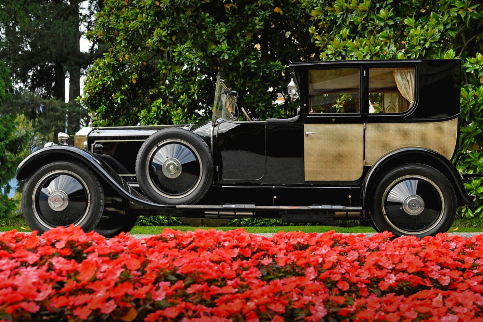 1926-ROLLS-ROYCE-40-50HP-PHANTOM-I-BROUGHAM-DE-VILLE