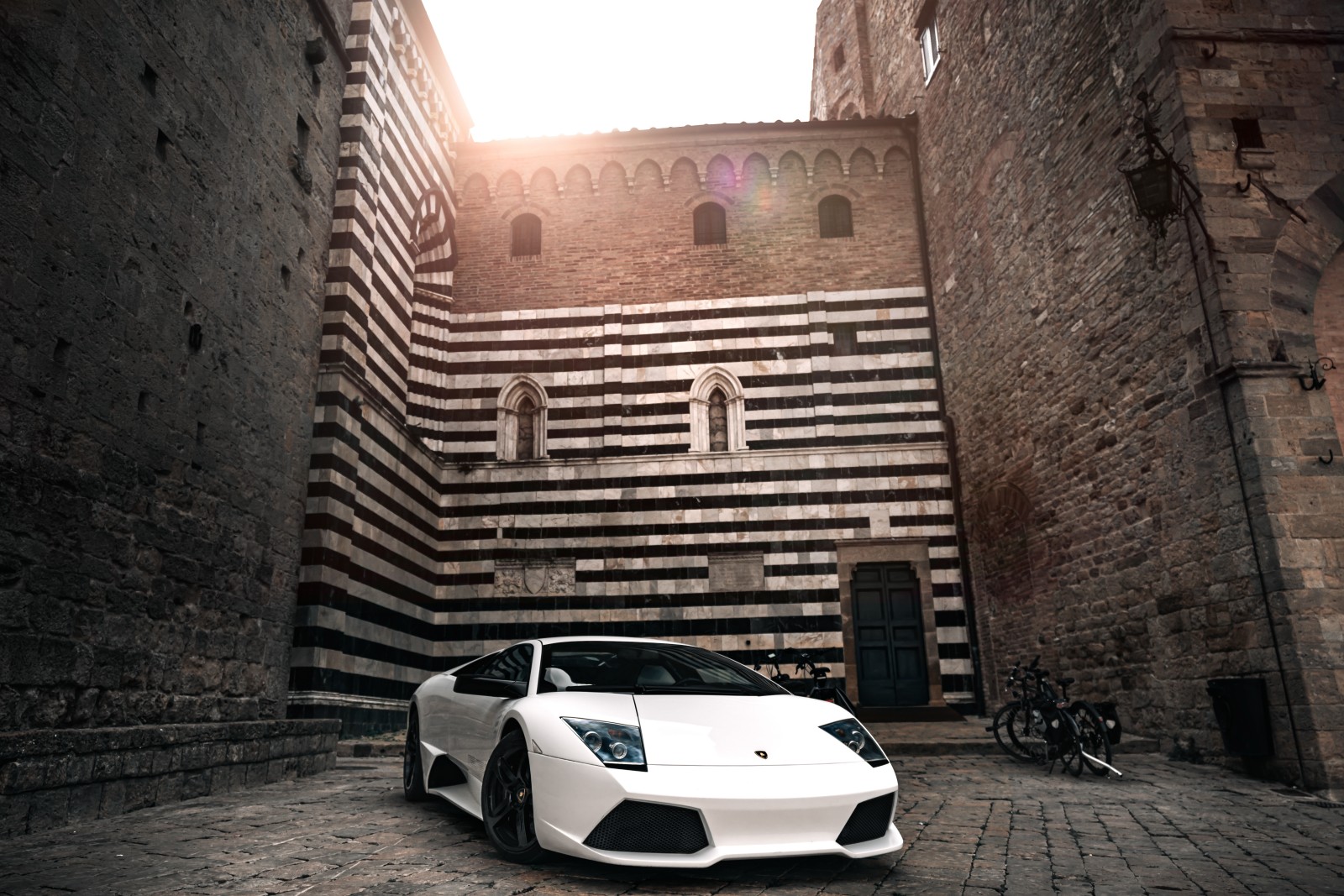 lamborghini-v12-Murciélago