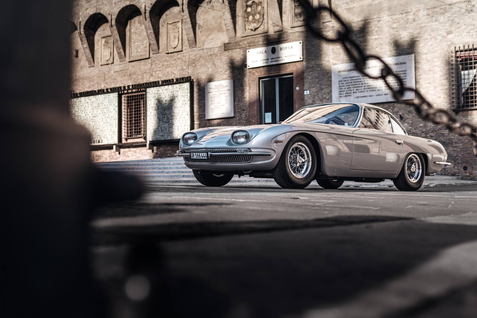 lamborghini-350-GT-dong-co-v12