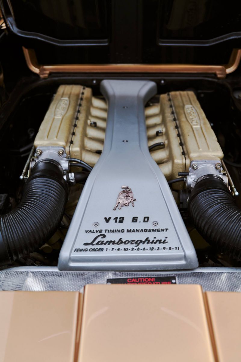 lamborghini-v12