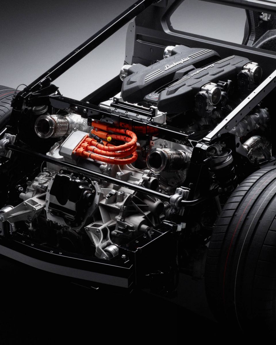 lamborghini-lb744-sieu-xe-the-thao-hybrid