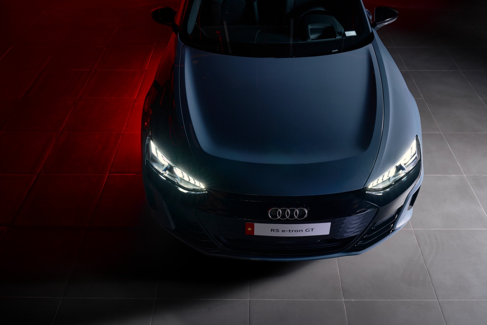 audi-charging-lounge-tram-sac-dien-nhanh-cao-cap-hcm-e-tron