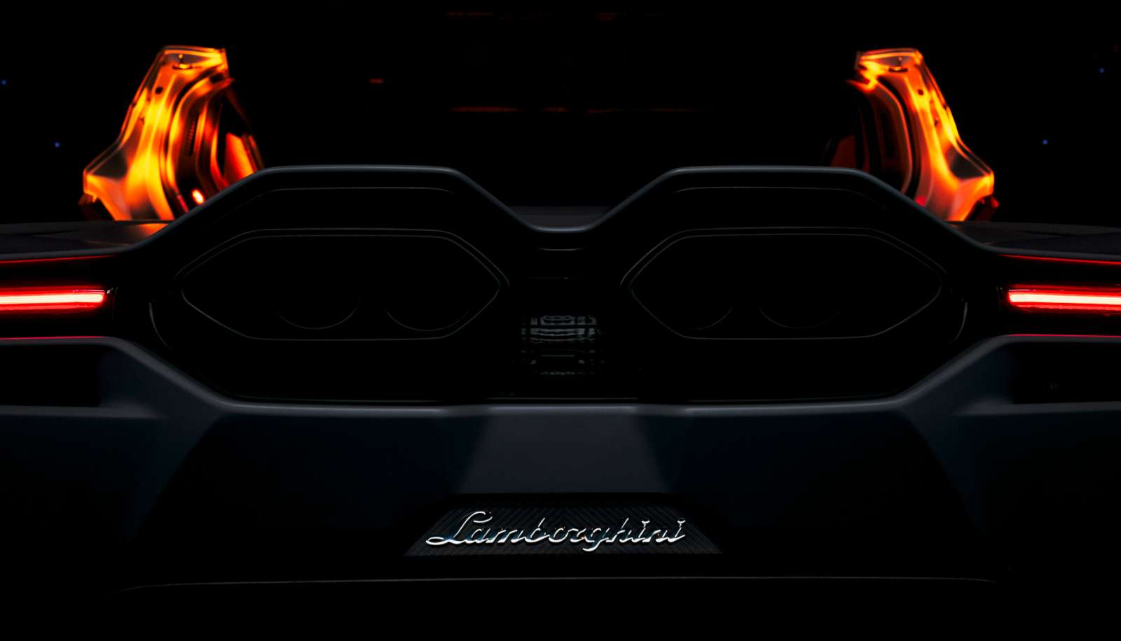 Lamborghini Revuelto Vietnam