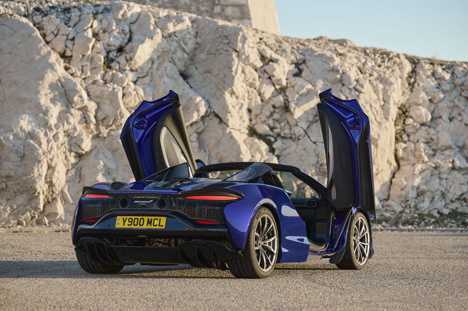 McLaren Artura Spider 