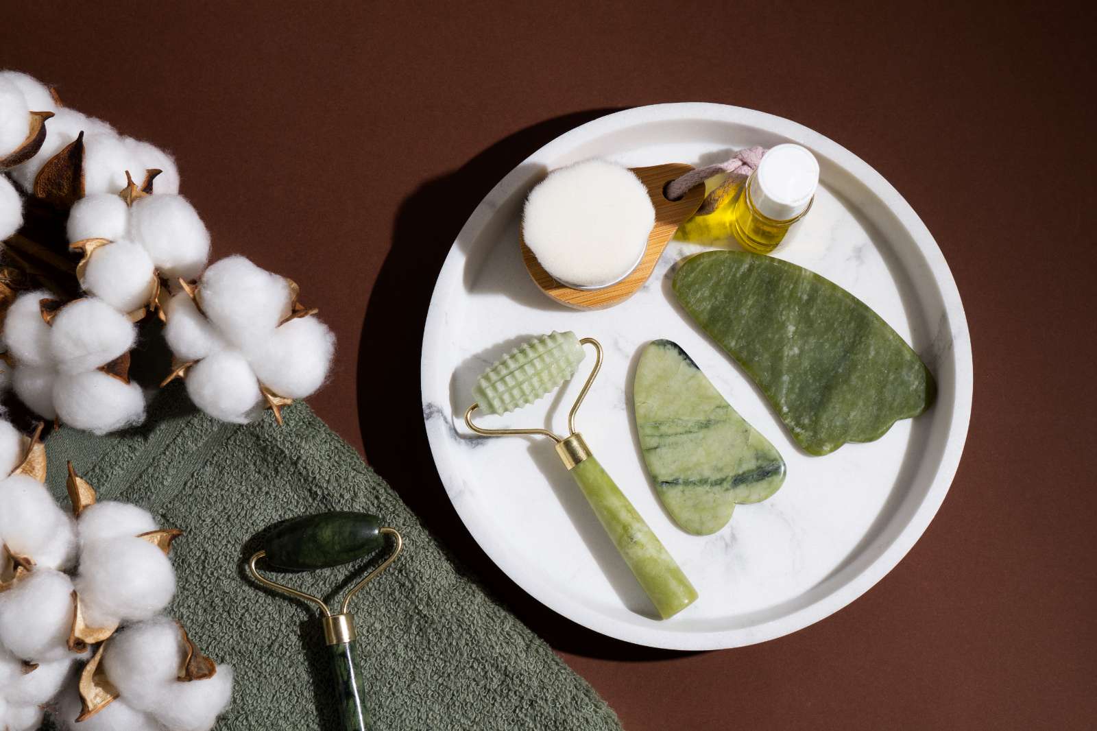 Đá Gua sha, chăm sóc da, tips chăm sóc da, phương pháp làm đẹp