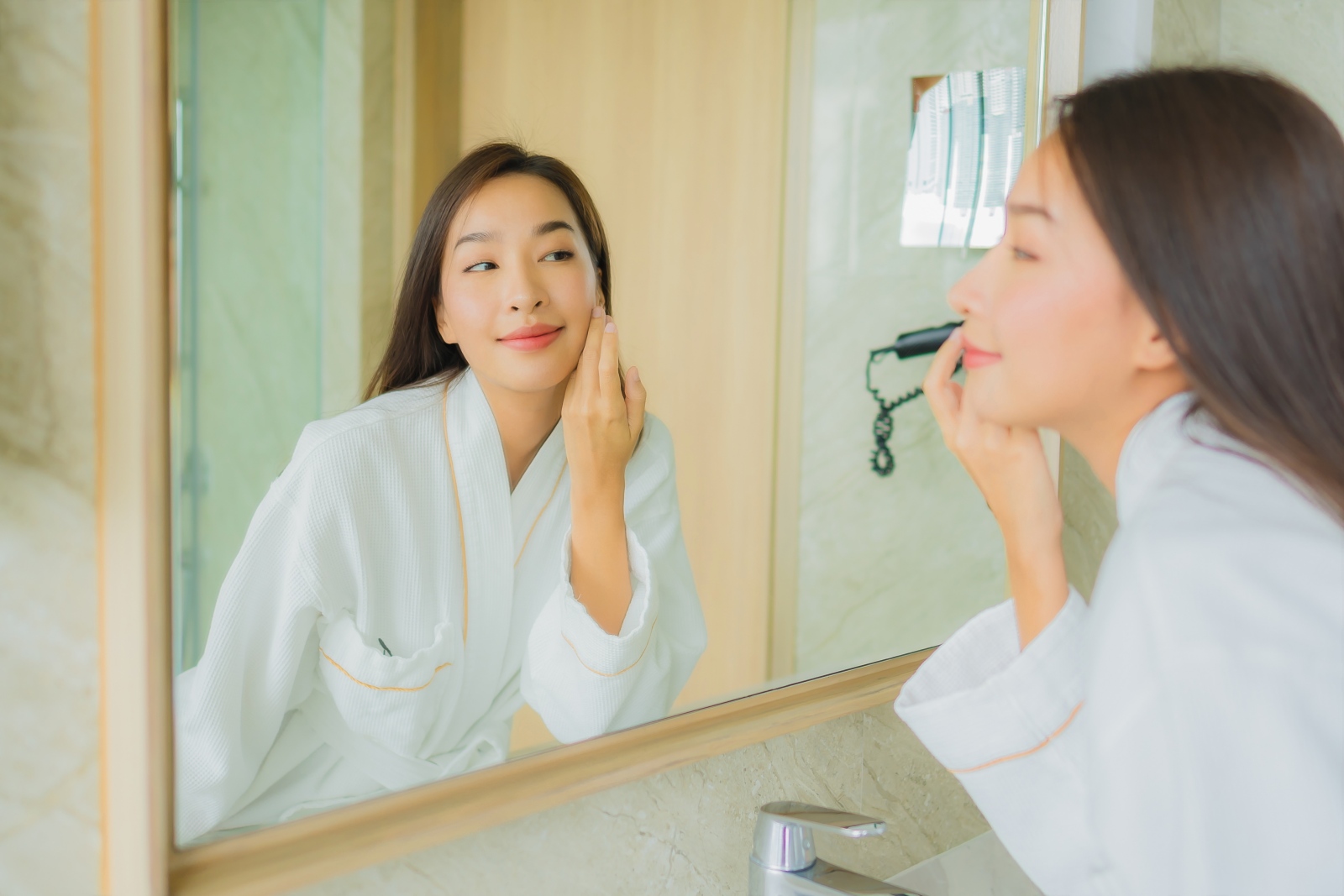 dưỡng ẩm, dưỡng ẩm cho da, dưỡng ẩm quá mức, skincare tips