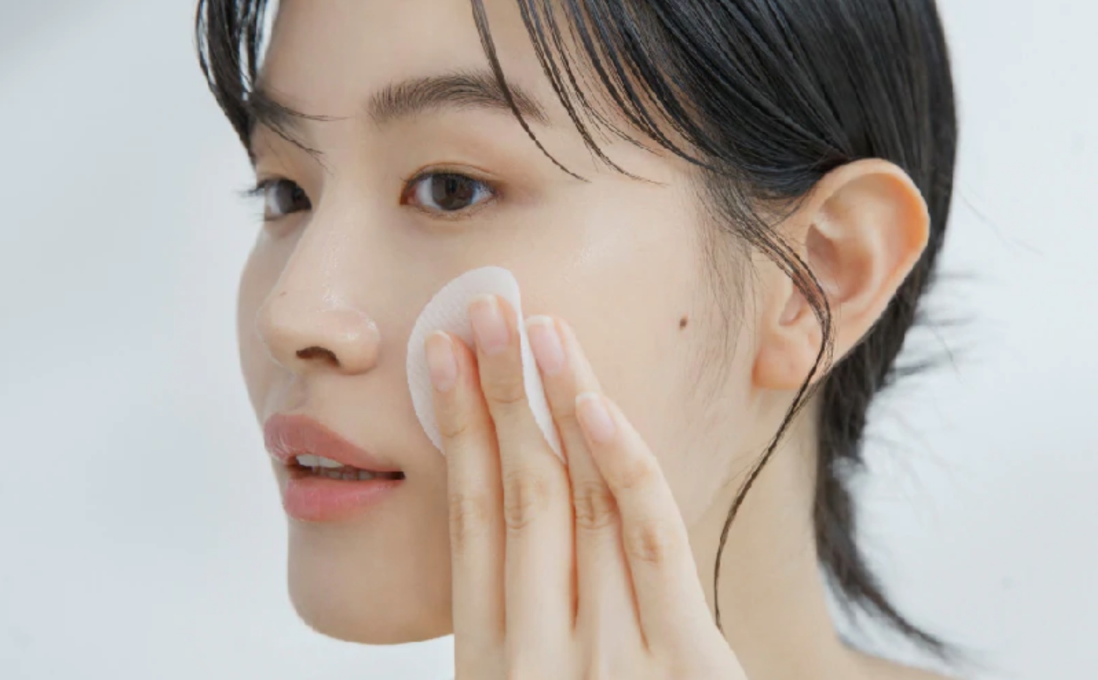 toner pads, có nên sử dụng toner pads, skincare, những điều cần biết về toner pads