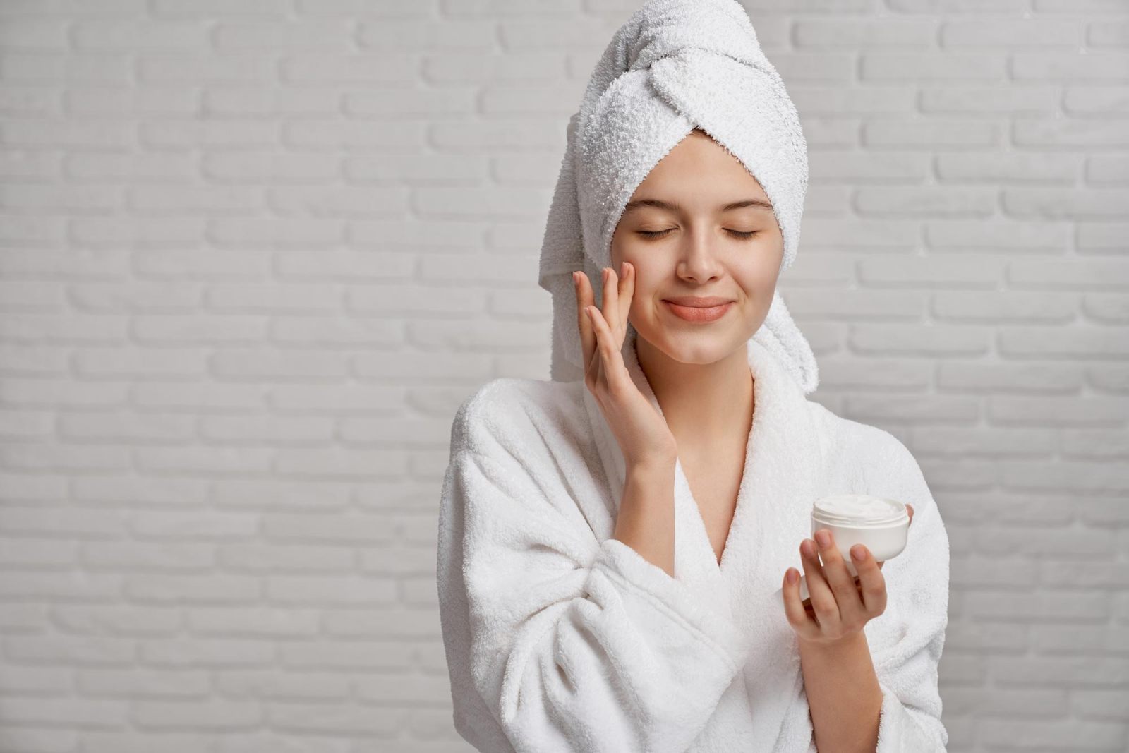 Skin cycling, chăm sóc da, xu hướng chăm sóc da, quy trình chăm sóc da