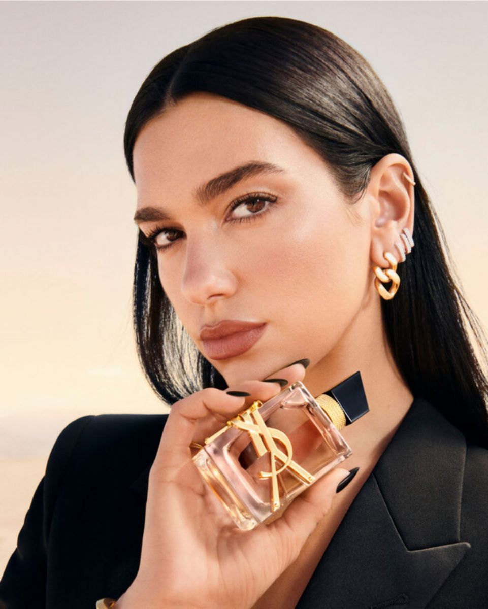 nước hoa và thời trang, perfume and fashion, Prada, Chanel, Dior, YSL, Chanel No 5, Dior Sauvage, Prada Paradoxe, YSL Libre, emma watson, dua lipa, johnny deep