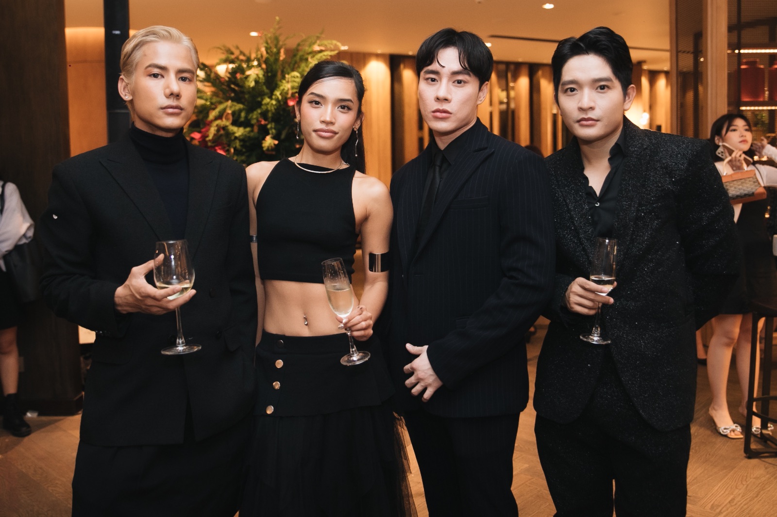 New World Saigon, black vinegar, khách sạn new world, new world, thực đơn mới