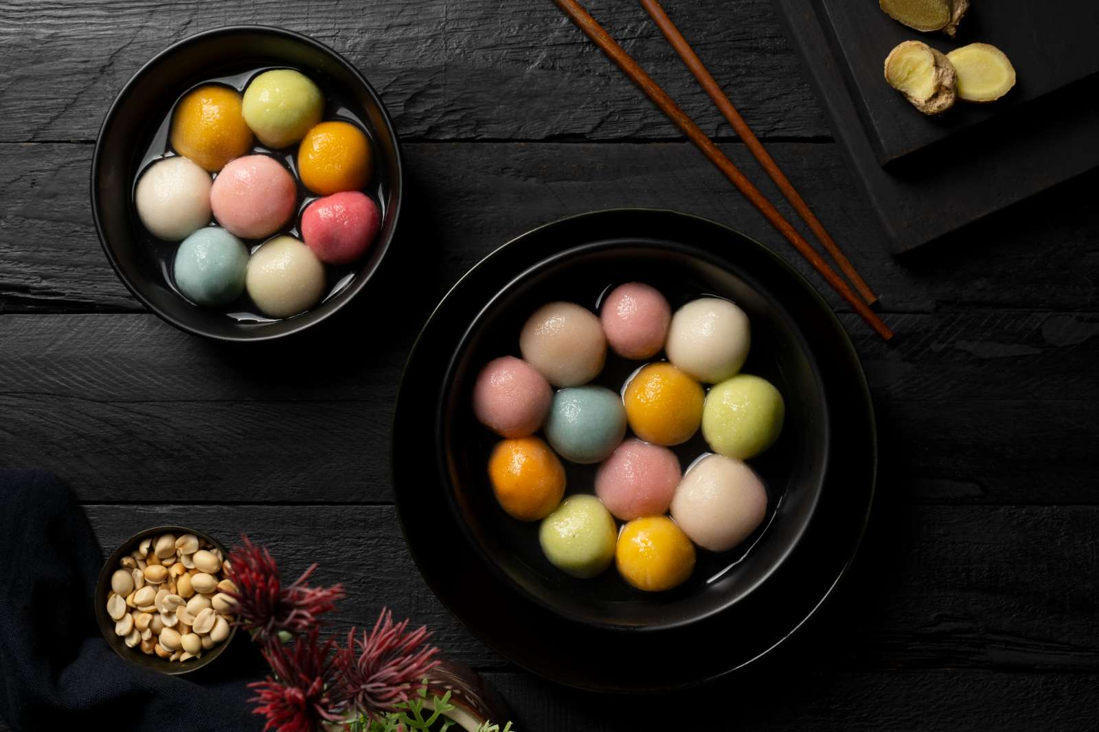 ẩm thực mùa đông, món ăn ấm người, ẩm thực mùa đông, Tteokbokki, Sủi dìn, oden, Goulash, Solyanka, Hotdish, Cheese fondue 