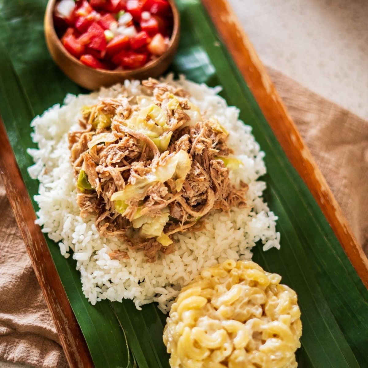 Ẩm thực Hawaii, Kalua, Haupia, Lomi-Lomi, Saimin, Poke, ẩm thực