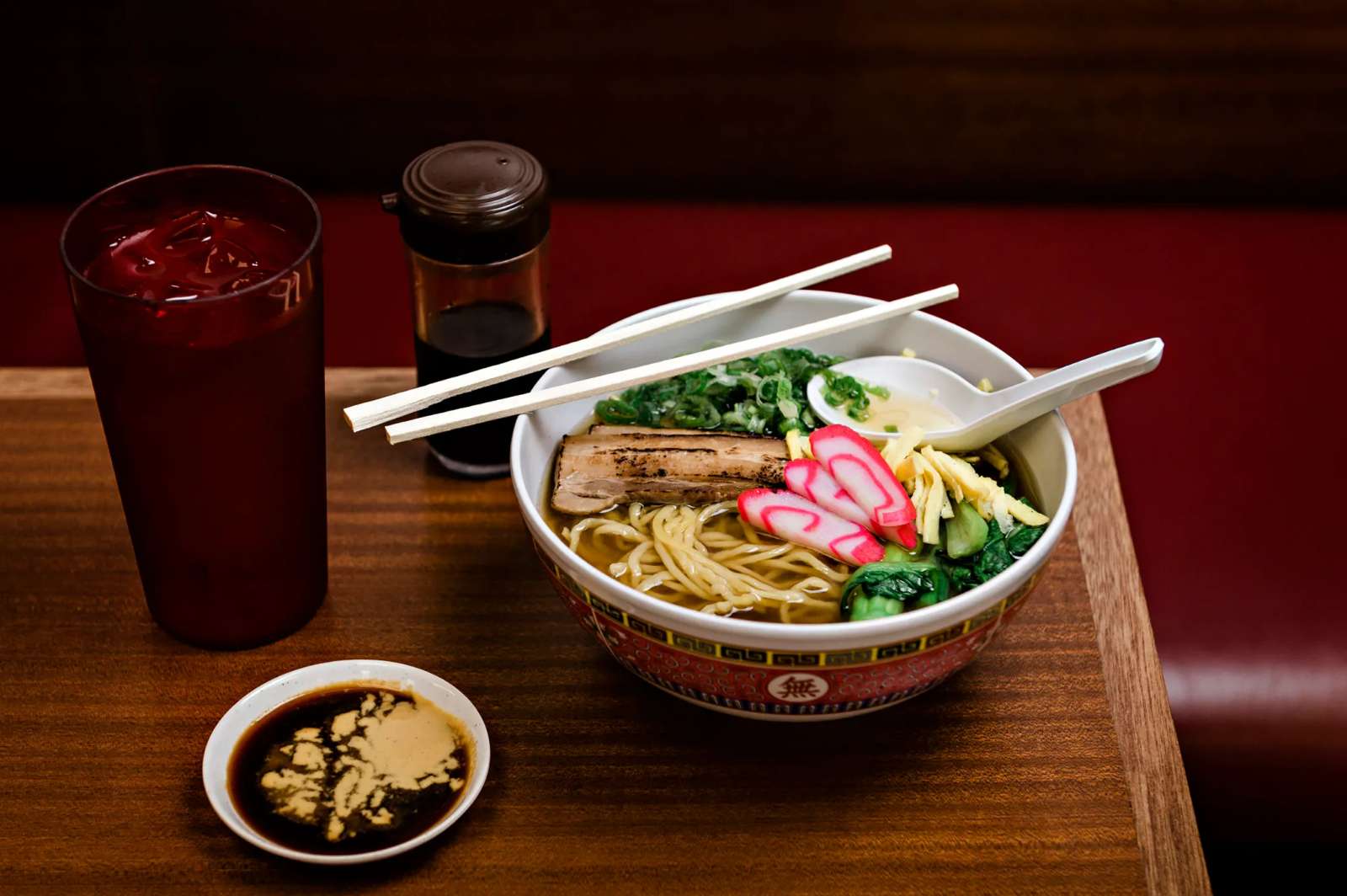 Ẩm thực Hawaii, Kalua, Haupia, Lomi-Lomi, Saimin, Poke, ẩm thực