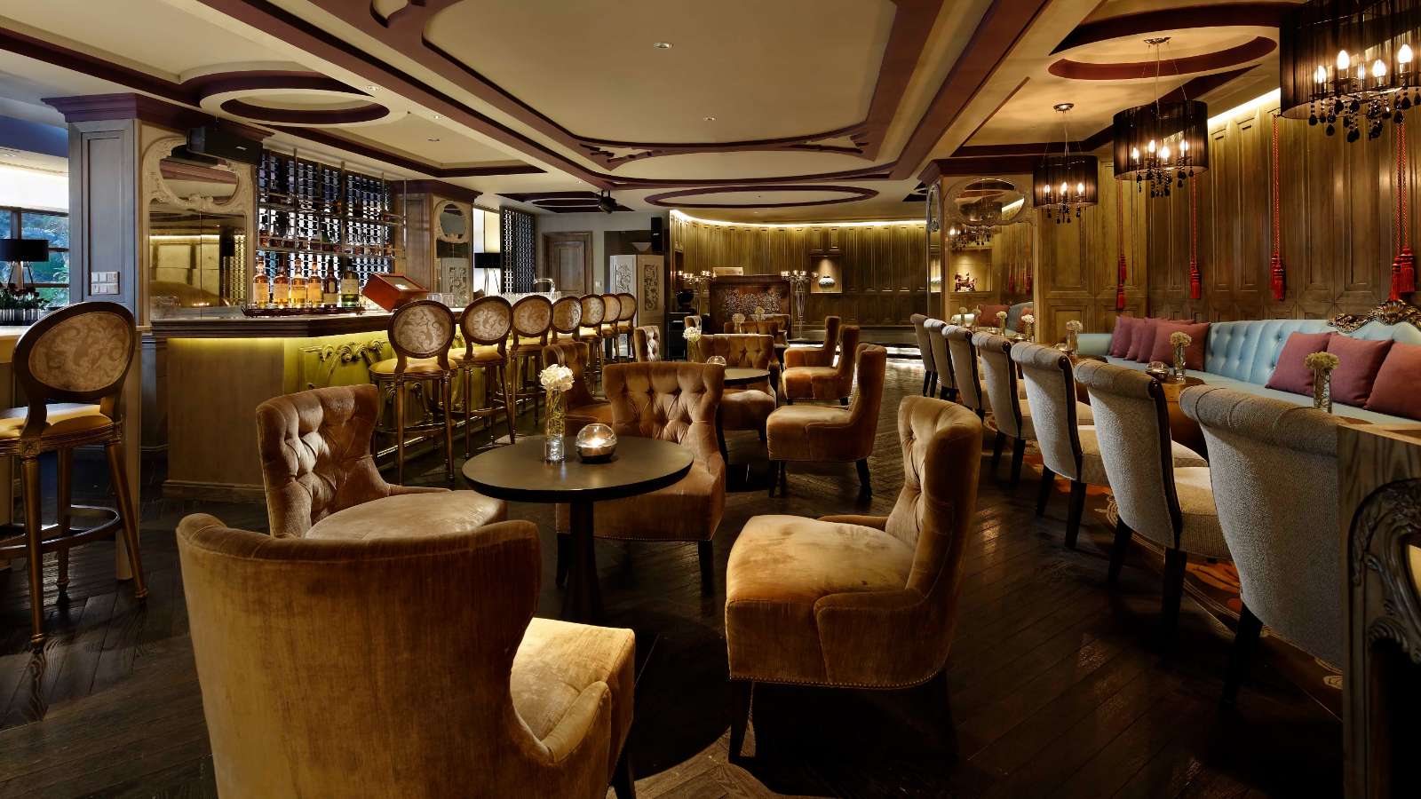 Boudoir Lounge, Sofitel Saigon Plaza, tiệc trà chiều, bar, ẩm thực Sài Gòn
