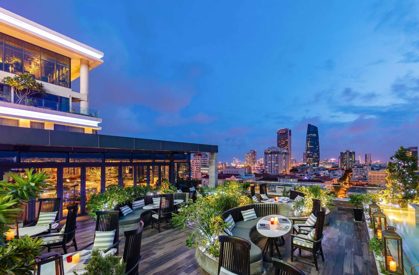 Nhà hàng bistro, ăn gì tại Đà Nẵng, Khám phá ẩm thực, Phong cách sống