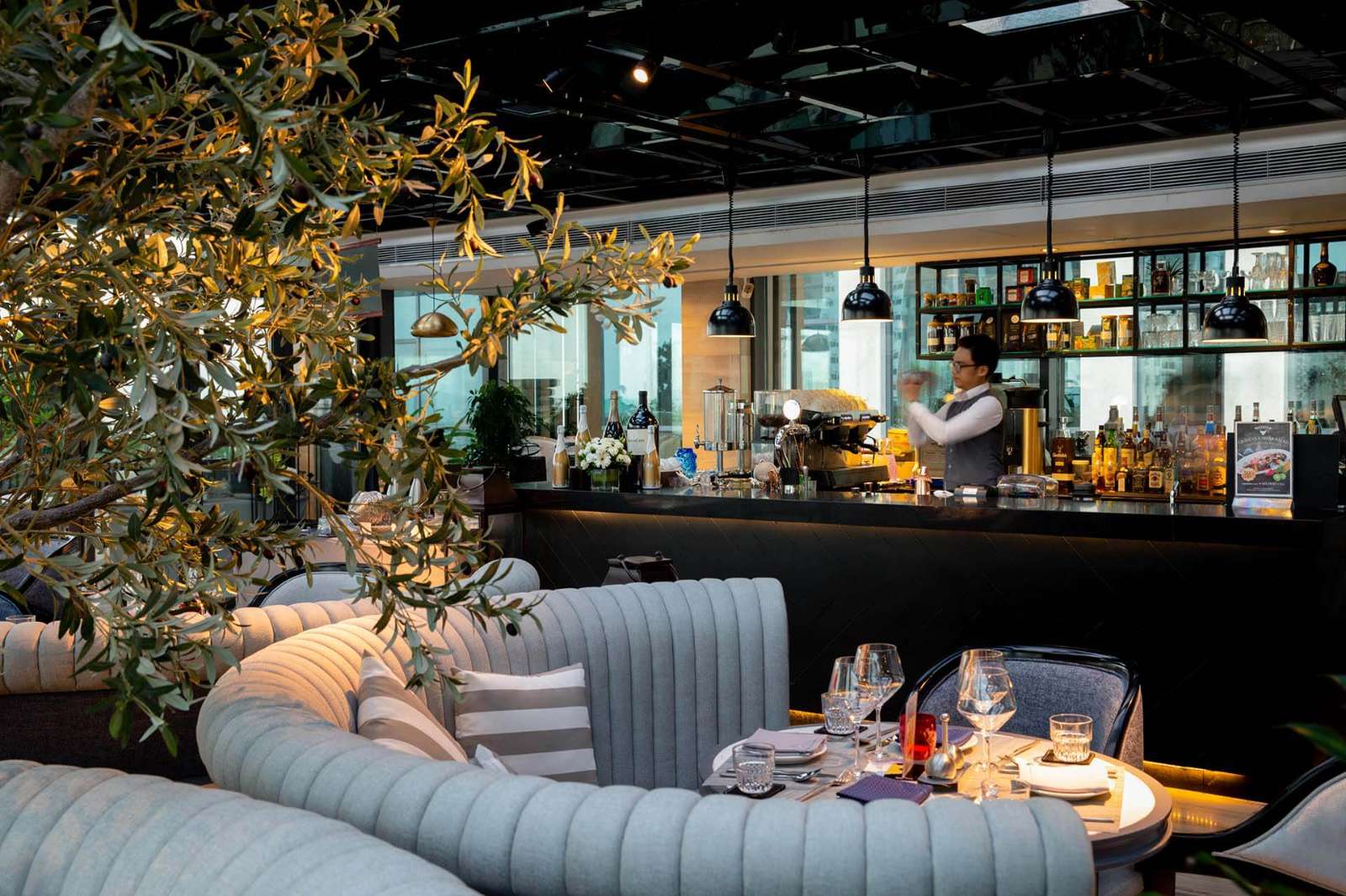 Nhà hàng bistro, ăn gì tại Đà Nẵng, Khám phá ẩm thực, Phong cách sống