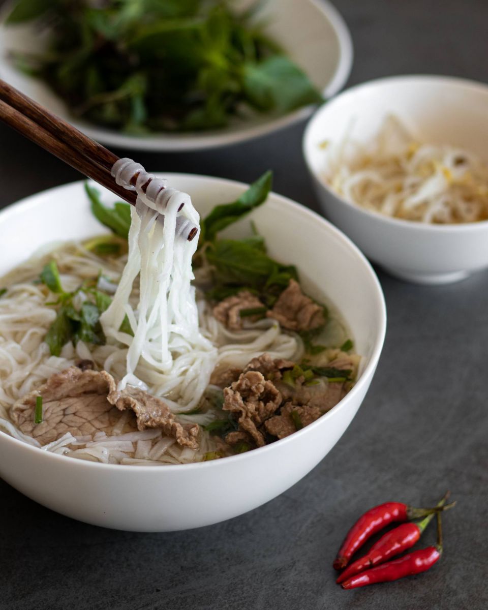 Ẩm thực thế giới, Khám phá ẩm thực, ẩm thực đường phố, takoyaki, phở, bún bò huế, vietnamese street food, asia street food