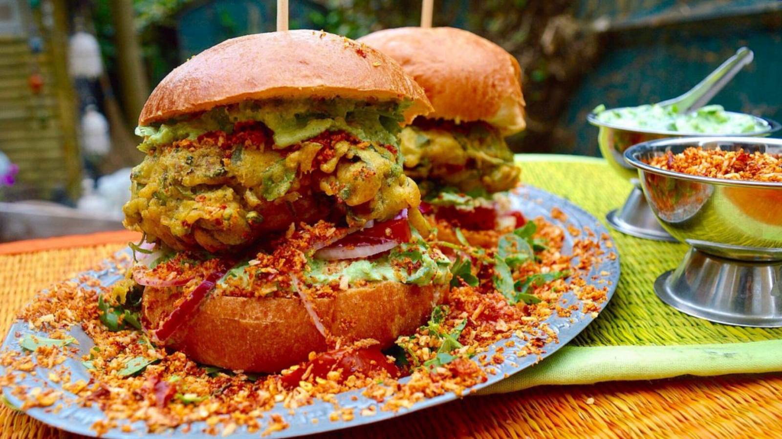 Ẩm thực thế giới, Khám phá ẩm thực, ẩm thực đường phố, takoyaki, phở, bún bò huế, vietnamese street food, asia street food