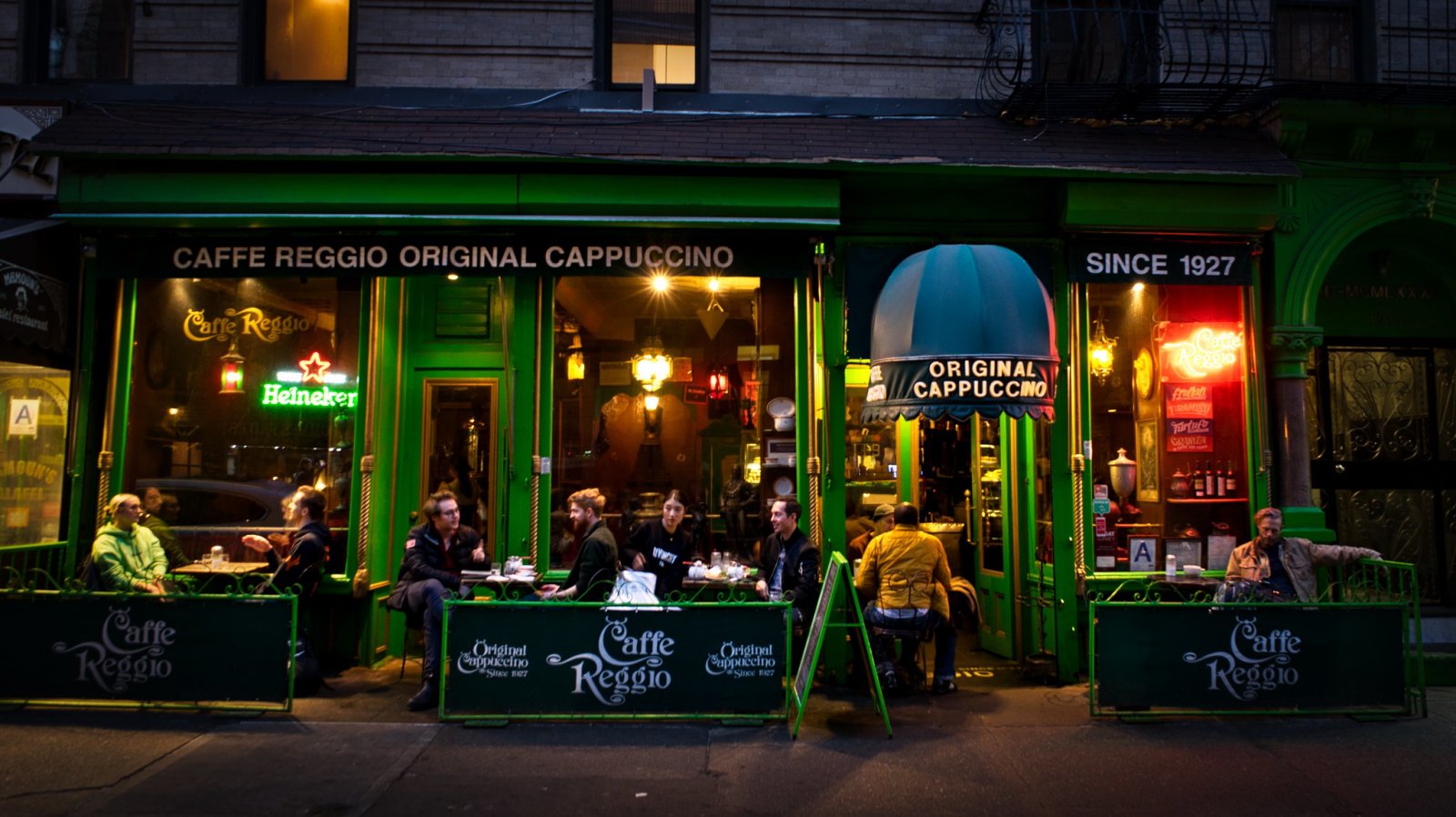 5 quán cà phê lâu đời nhất, Le Procope, Caffè Florian, Antico Caffè Greco, Café Central, Caffè Reggio