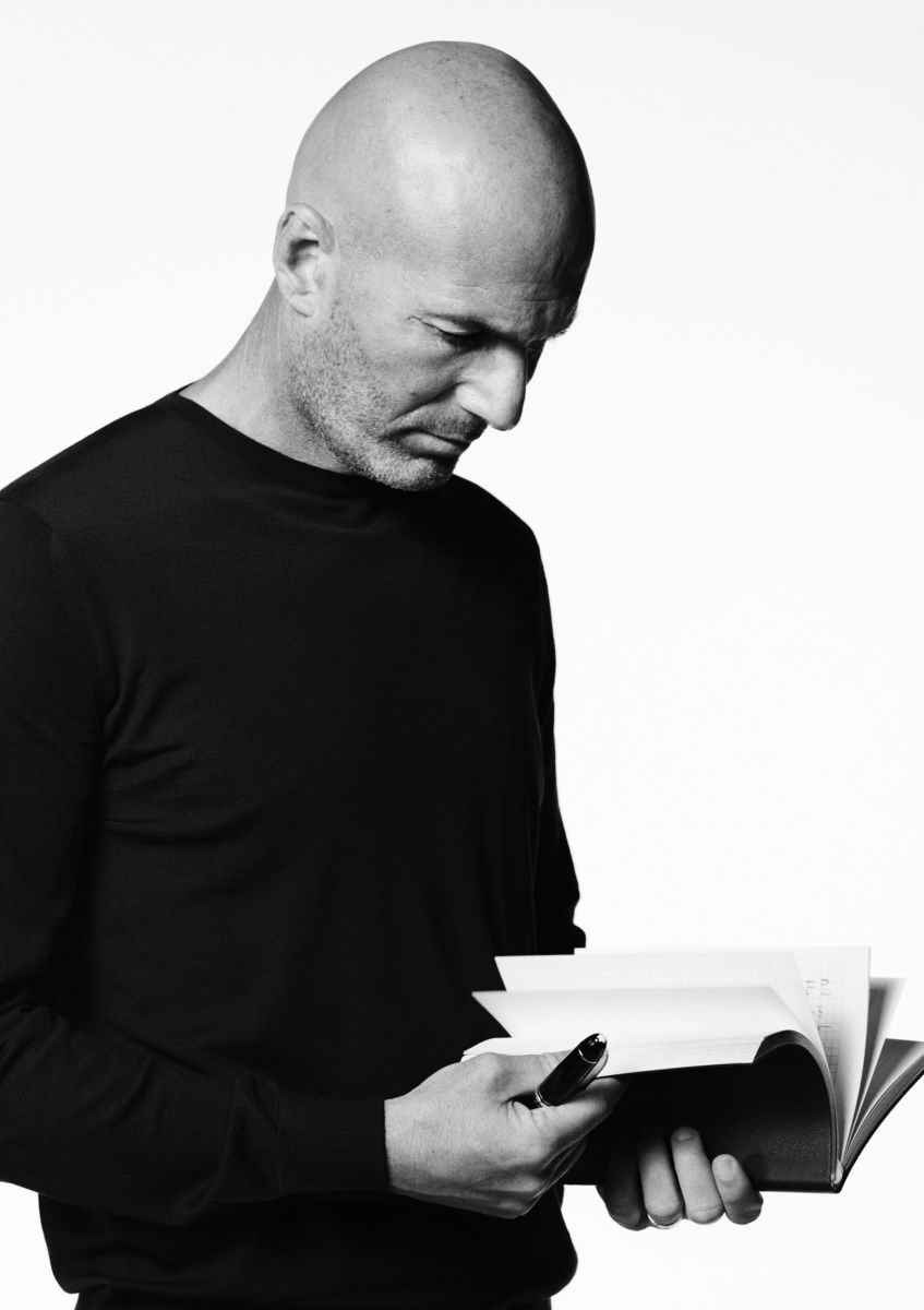 montblanc-cau-thu-bong-da-zidane-mark-maker-legend-fragrance