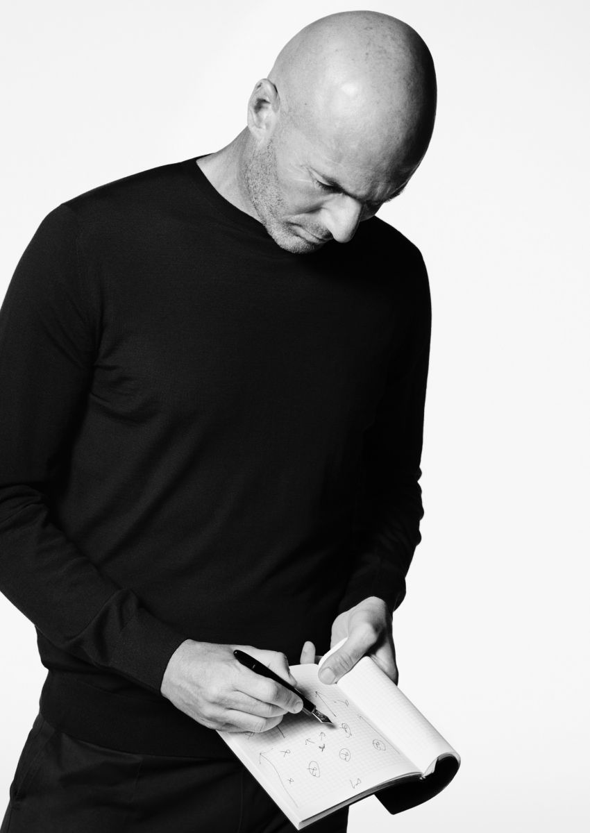 montblanc-cau-thu-bong-da-zidane-mark-maker-legend-fragrance