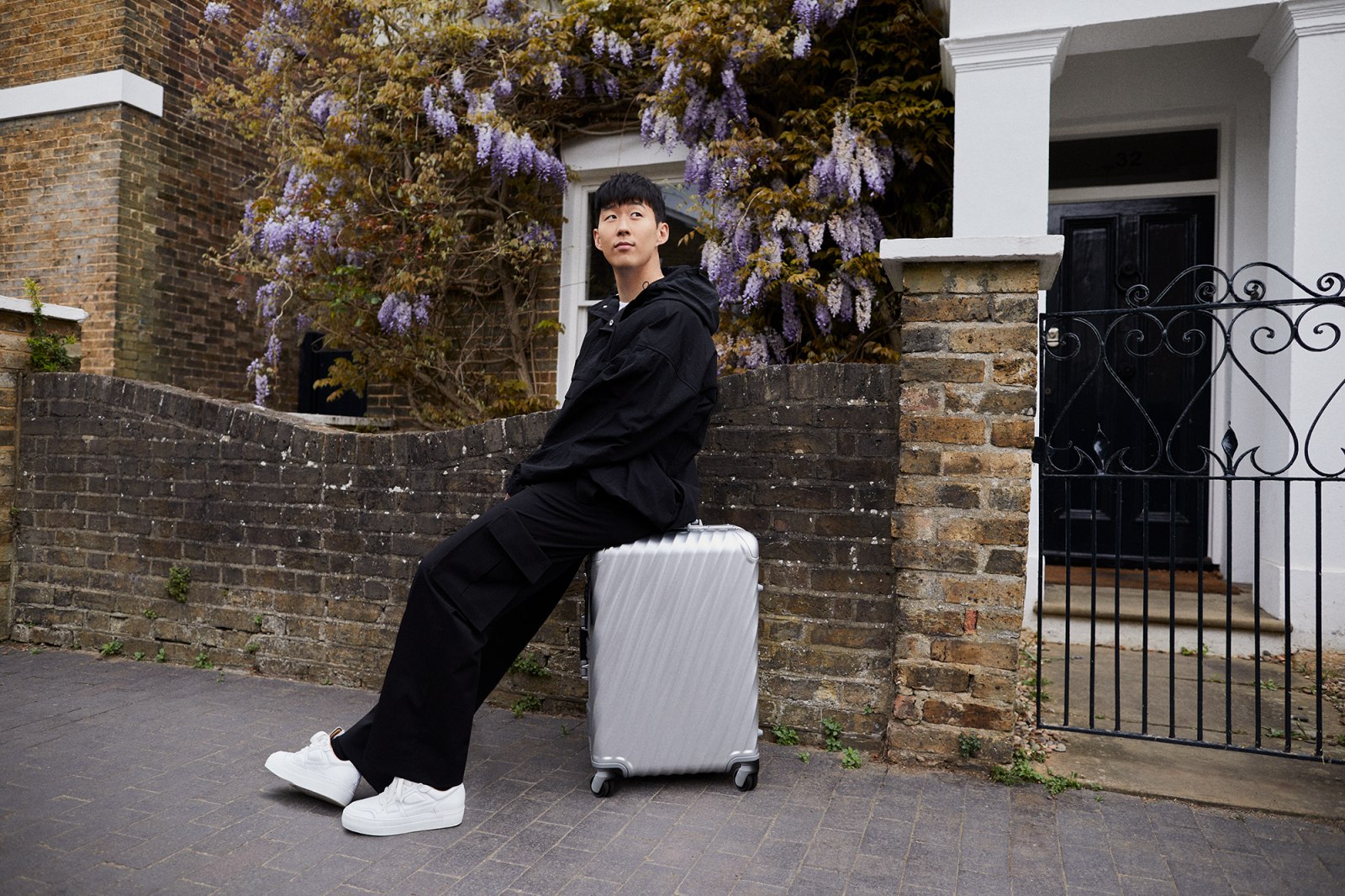 Son-Heung-min-tumi-soccer-player