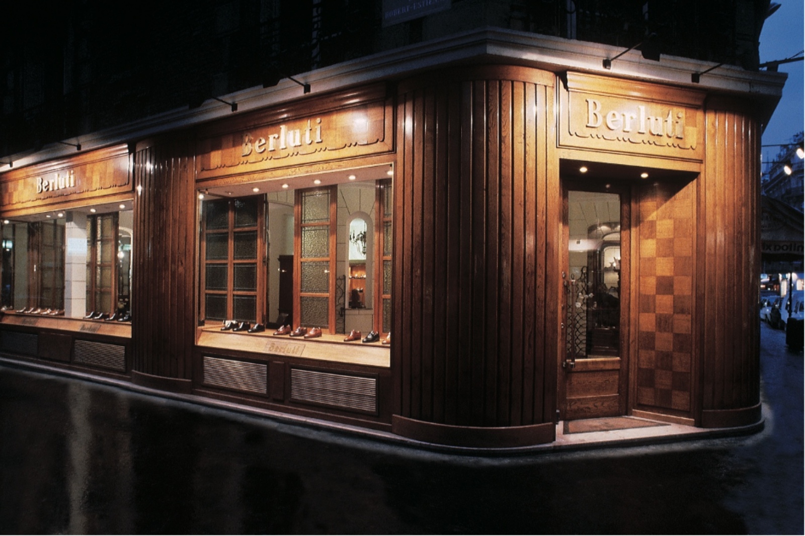 Berluti-Rue-Marbeuf-paris