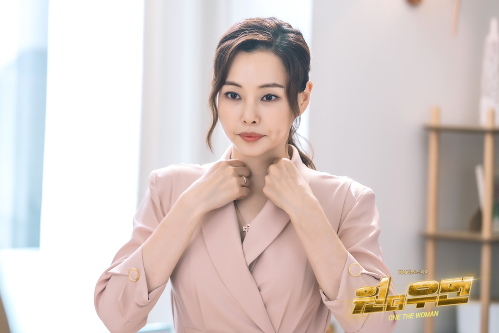 thoi-trang-cong-so-qua-phim-han-quoc
