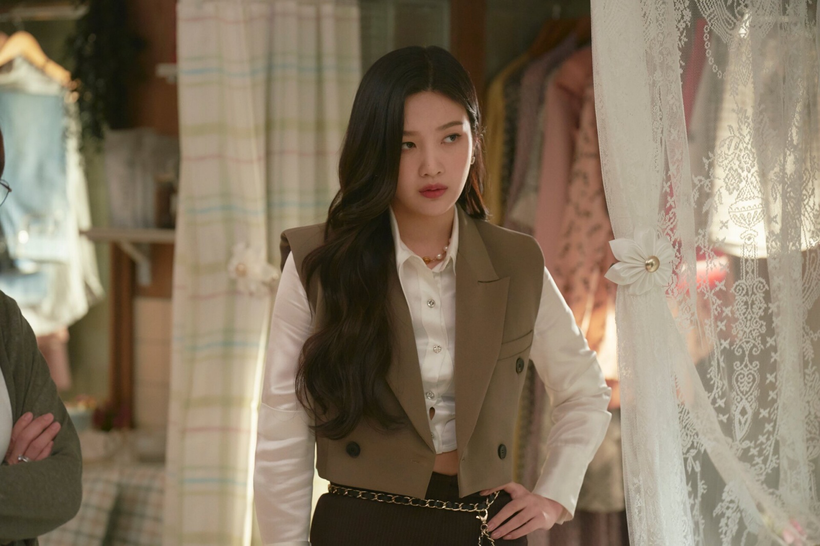 joy-red-velvet