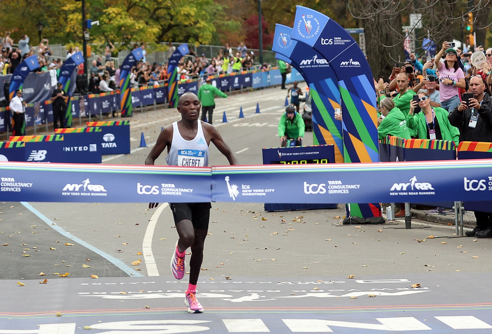 Evans-Chebet-Adizero-Adios-Pro-3-Boston-marathon-New-York-marathon