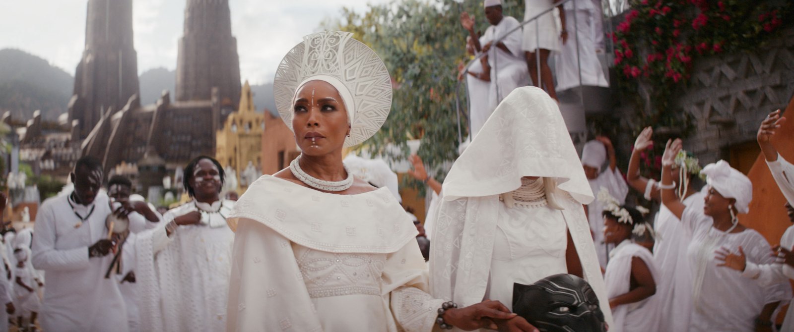 oscar-2023-best-costume-design-ruth-e-carter-wakanda-forever-black-panther