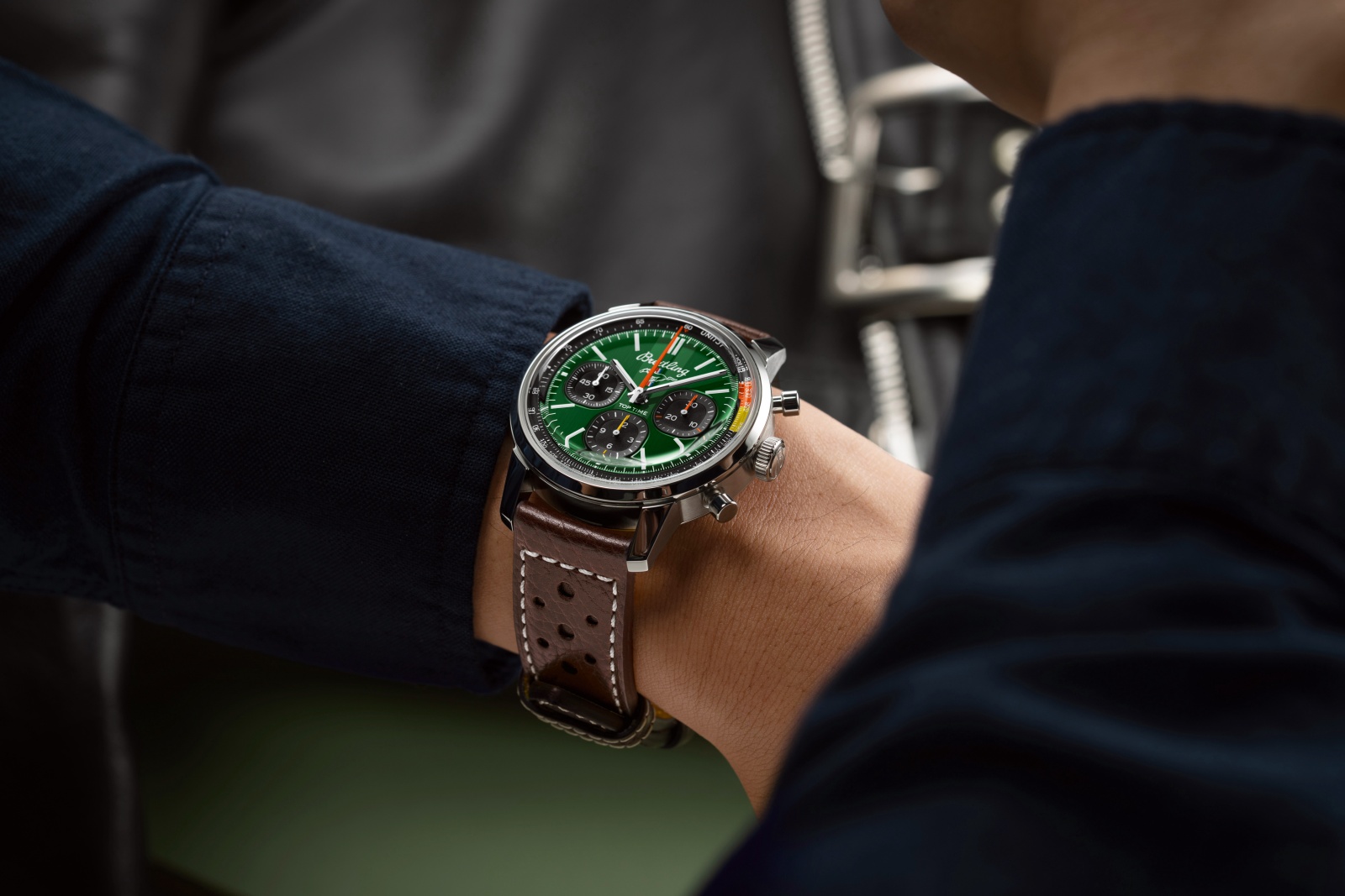 wwk-dong-ho-thuy-si-breitling-Top-Time-Classic-Cars