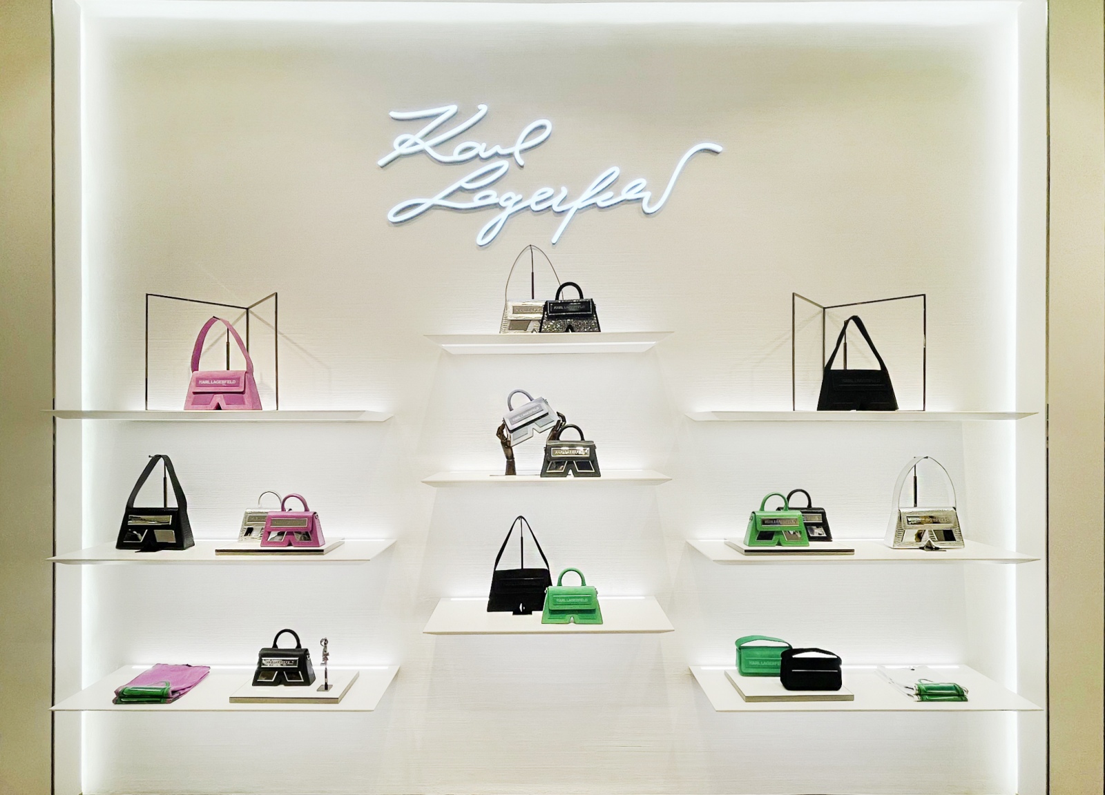Karl Lagerfeld, thương hiệu thời trang, Thu Đông 2023, xu hướng thời trang thu đông