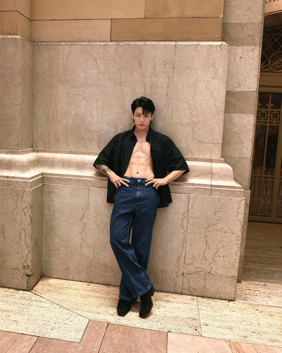 Calvin Klein, Jennie BLACKPINK, Jung kook BTS, Mai Davika, Bright Vachirawit, thời trang 2024