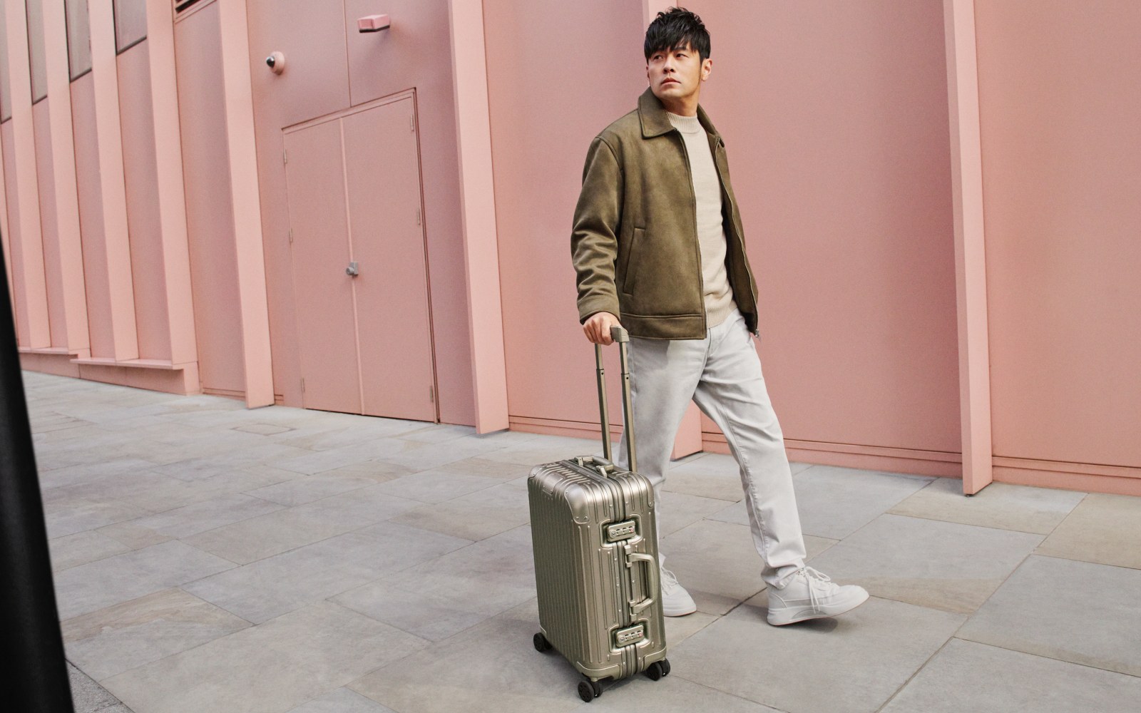 RIMOWA, châu kiệt luân, jay chou, hành lý cao cấp, hành lý xa xỉ