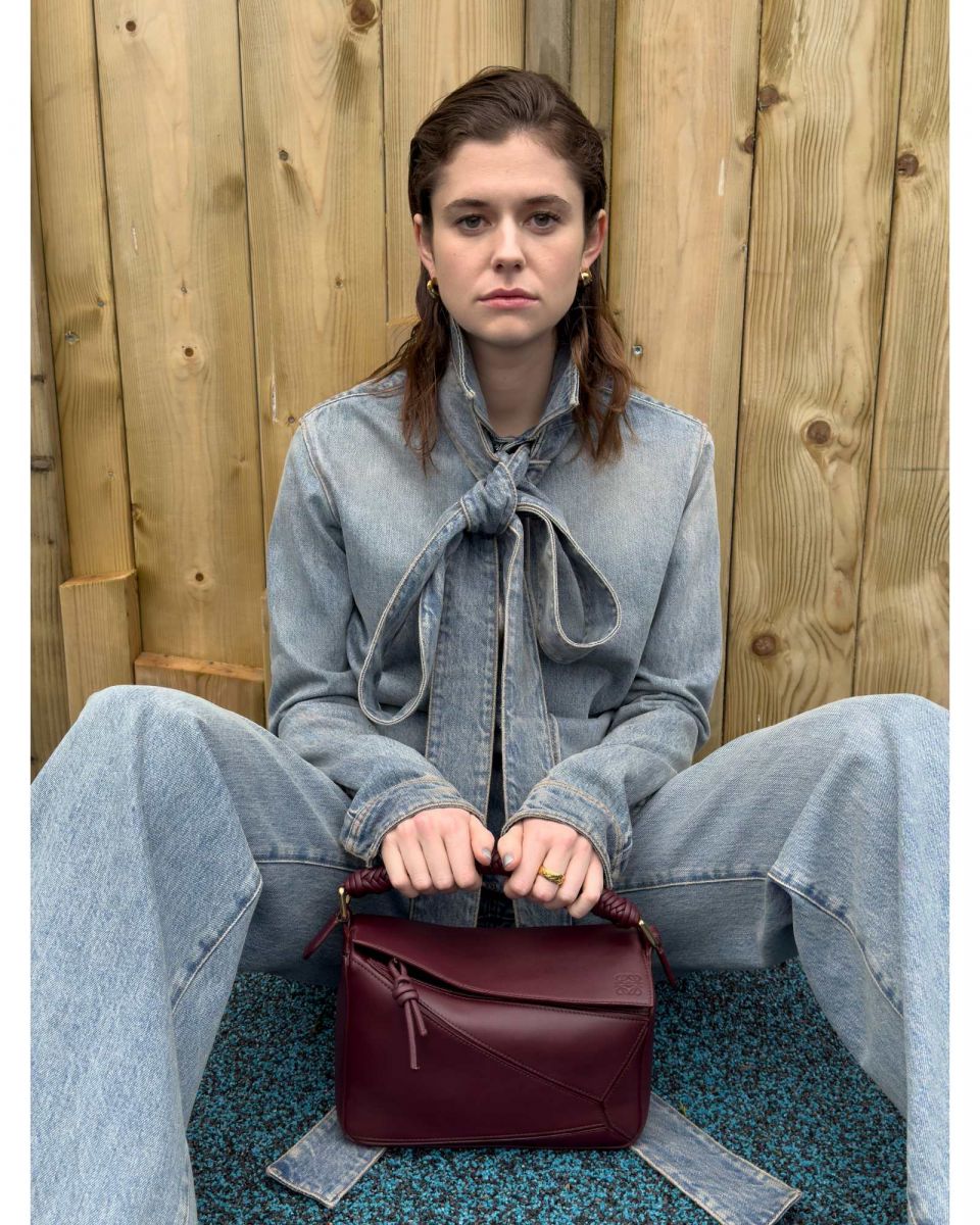 LOEWE, LOEWE CHỚM THU 2024, BST LOEWE 2024, PRE FALL COLLECTION 2024, xu hướng thời trang 2024