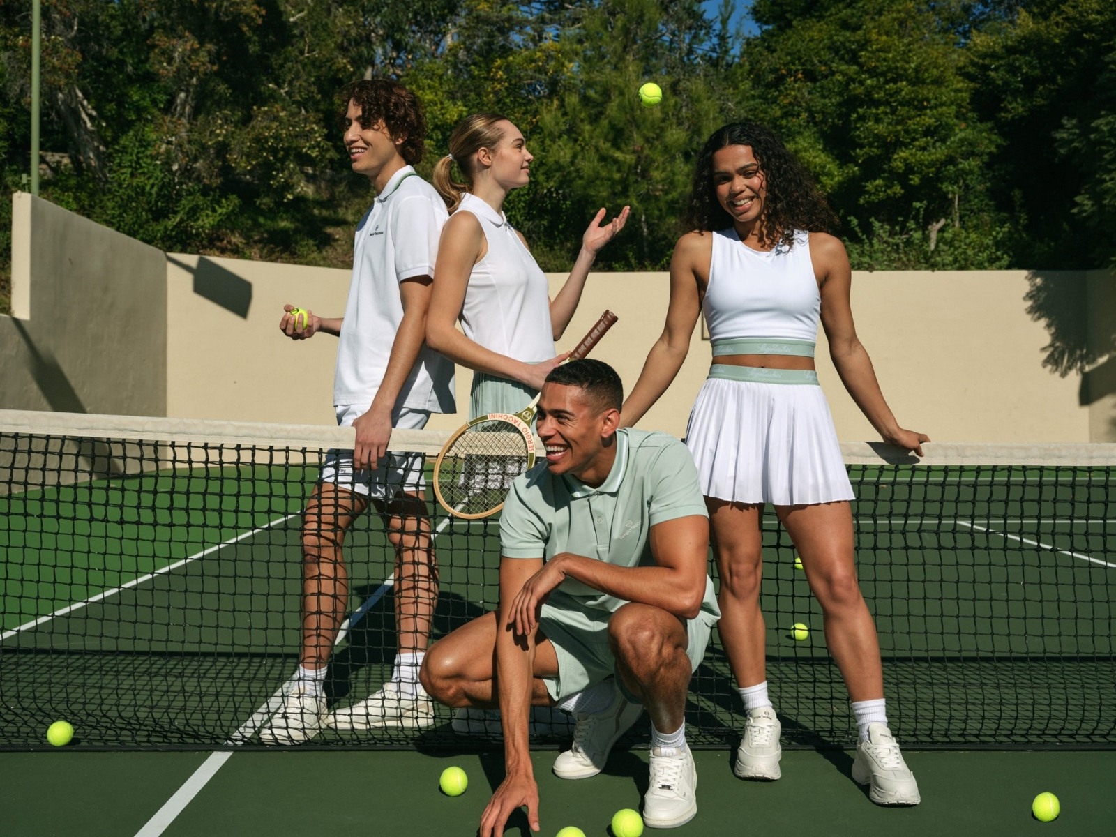 Xu hướng thời trang, phong cách thời trang, gợi ý trang phục, phong cách tenniscore, tenniscore