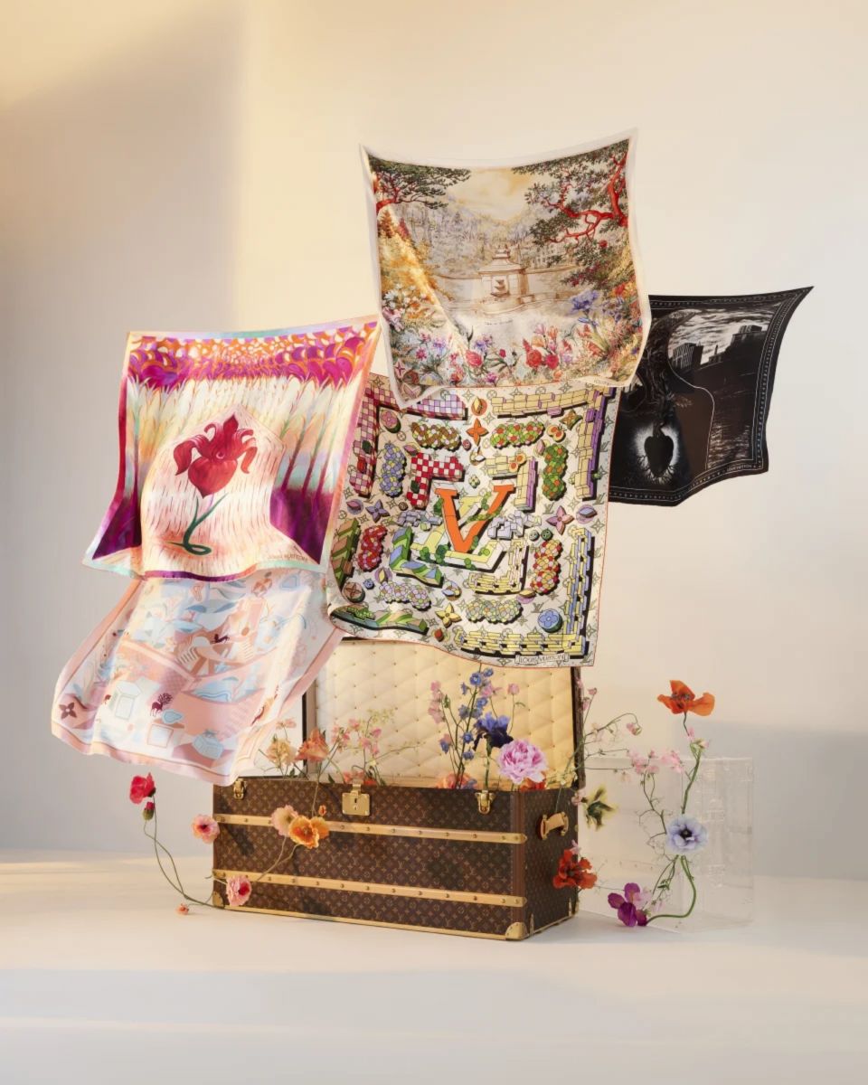 LV Art Silk Squares, Louis Vuitton, khăn lụa vuông, bst 2024