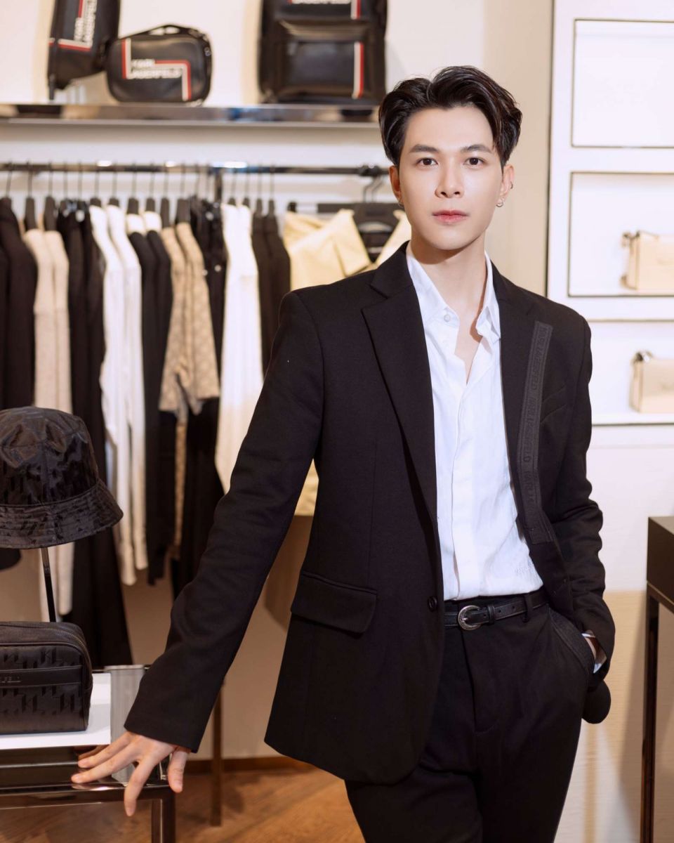 Karl Lagerfeld, cửa hàng Karl Lagerfeld sài gòn, Karl Lagerfeld tphcm
