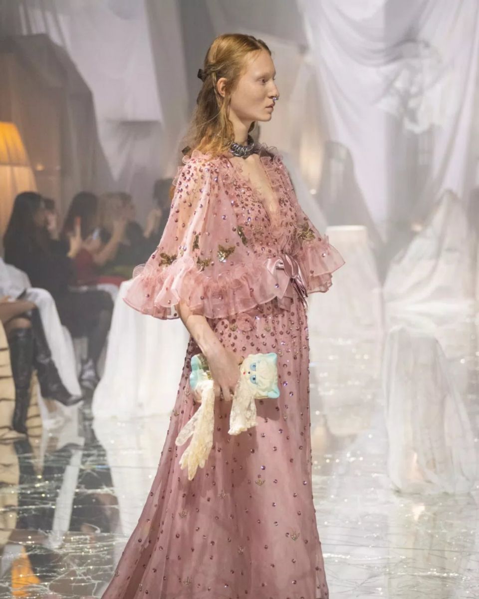 Paris Fashion Week 2025, fashion week, xu hướng thời trang, thời trang xuân hè 2025, fashion trend