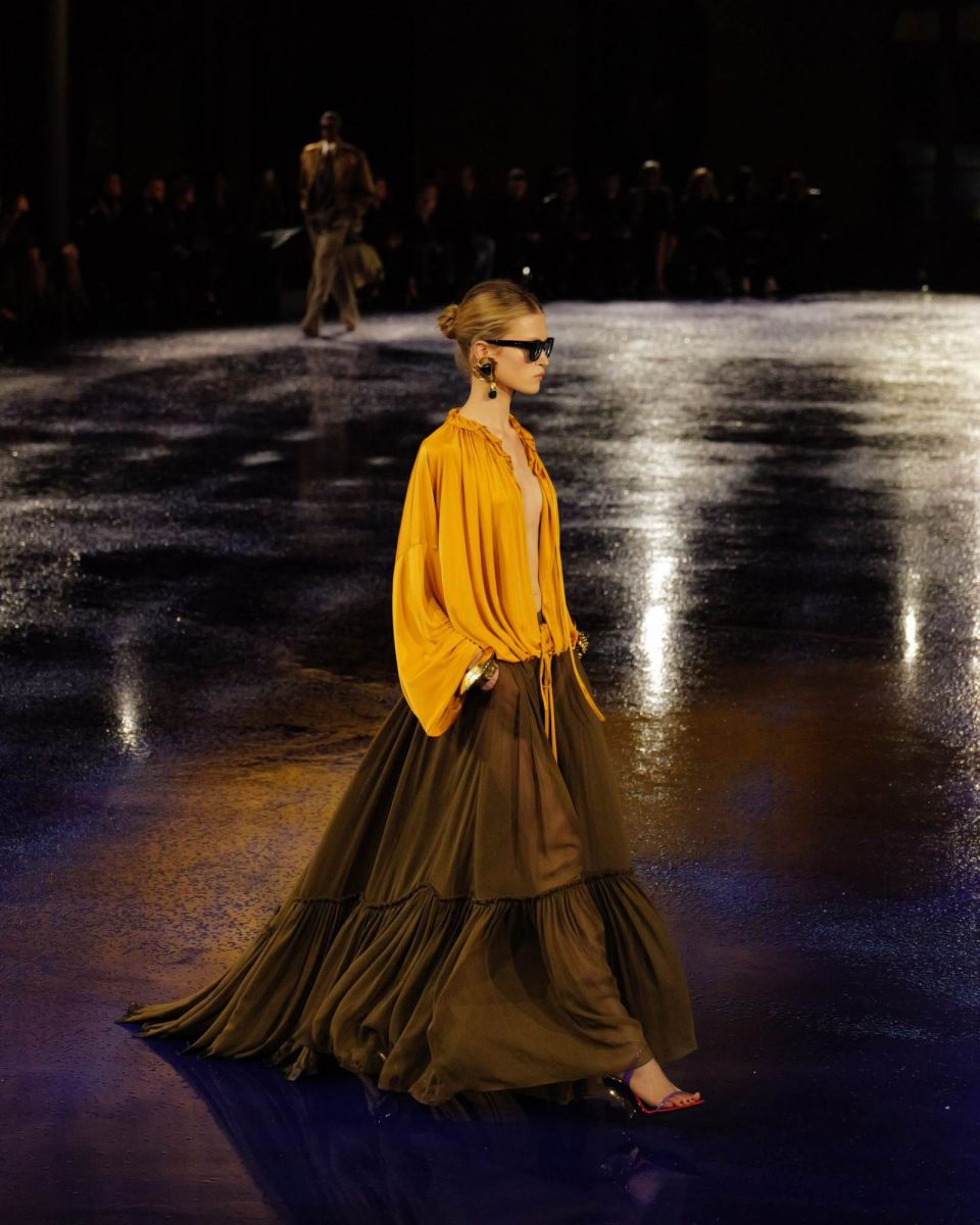 Paris Fashion Week 2025, fashion week, xu hướng thời trang, thời trang xuân hè 2025, fashion trend