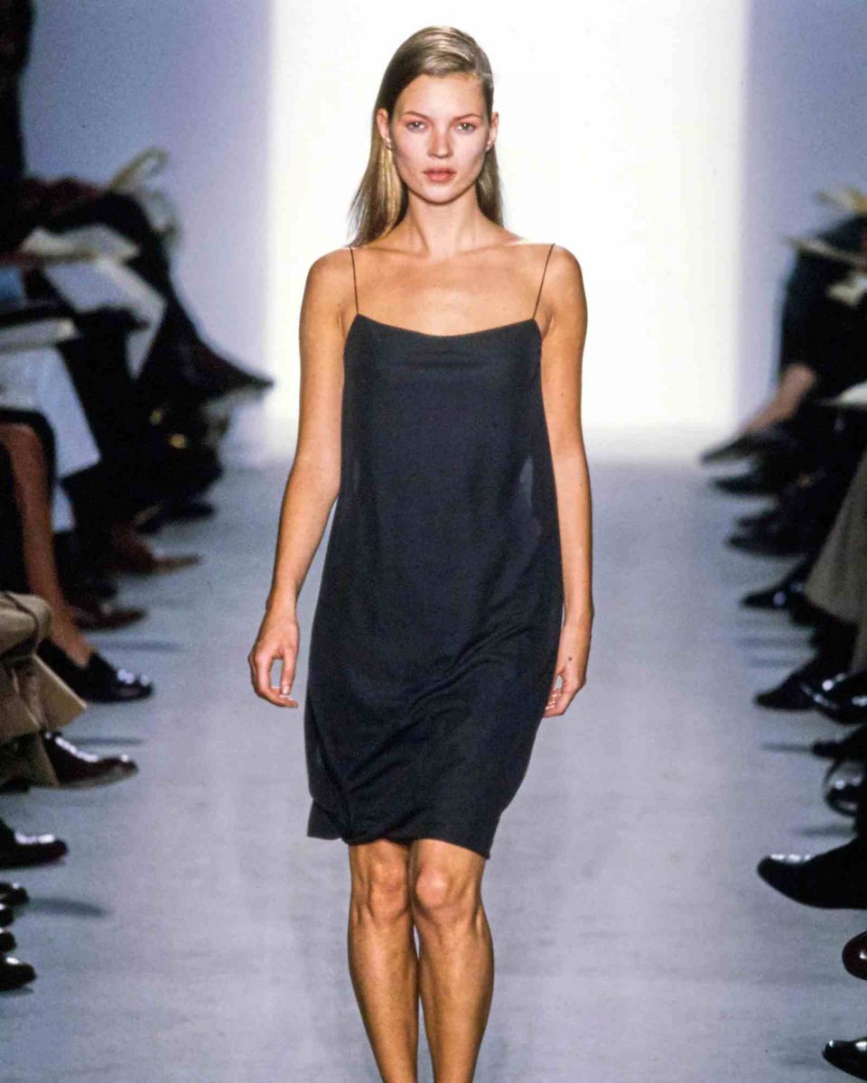 Minimalism fashion, Minimalist Style, phong cách tối giản, thời trang vượt thời gian, timeless fashion, 90s fashion