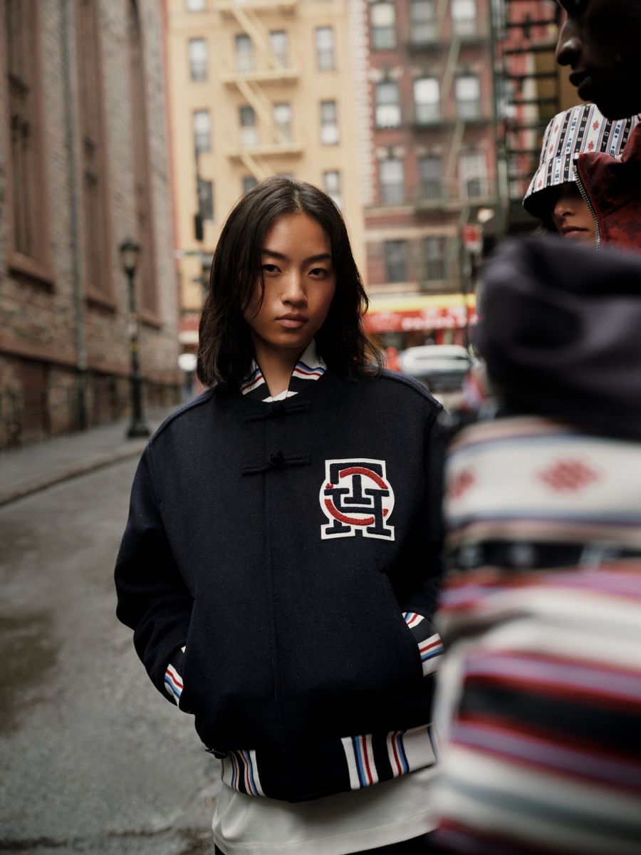 Tommy Hilfiger x CLOT, Tommy Hilfiger, streetwear, phong cách Preppy, 2024, BST 2024