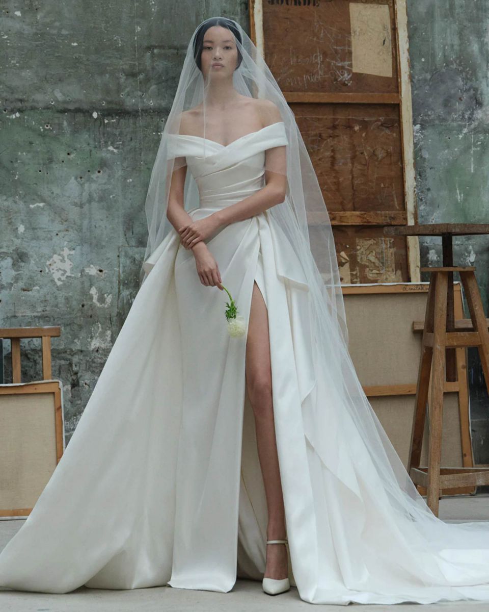 Bridal Fashion Week 2026, váy cưới thiết kế, Katherine Tash, Reem Acra, House of Gilles, Monique Lhuillier, Elie Saab
