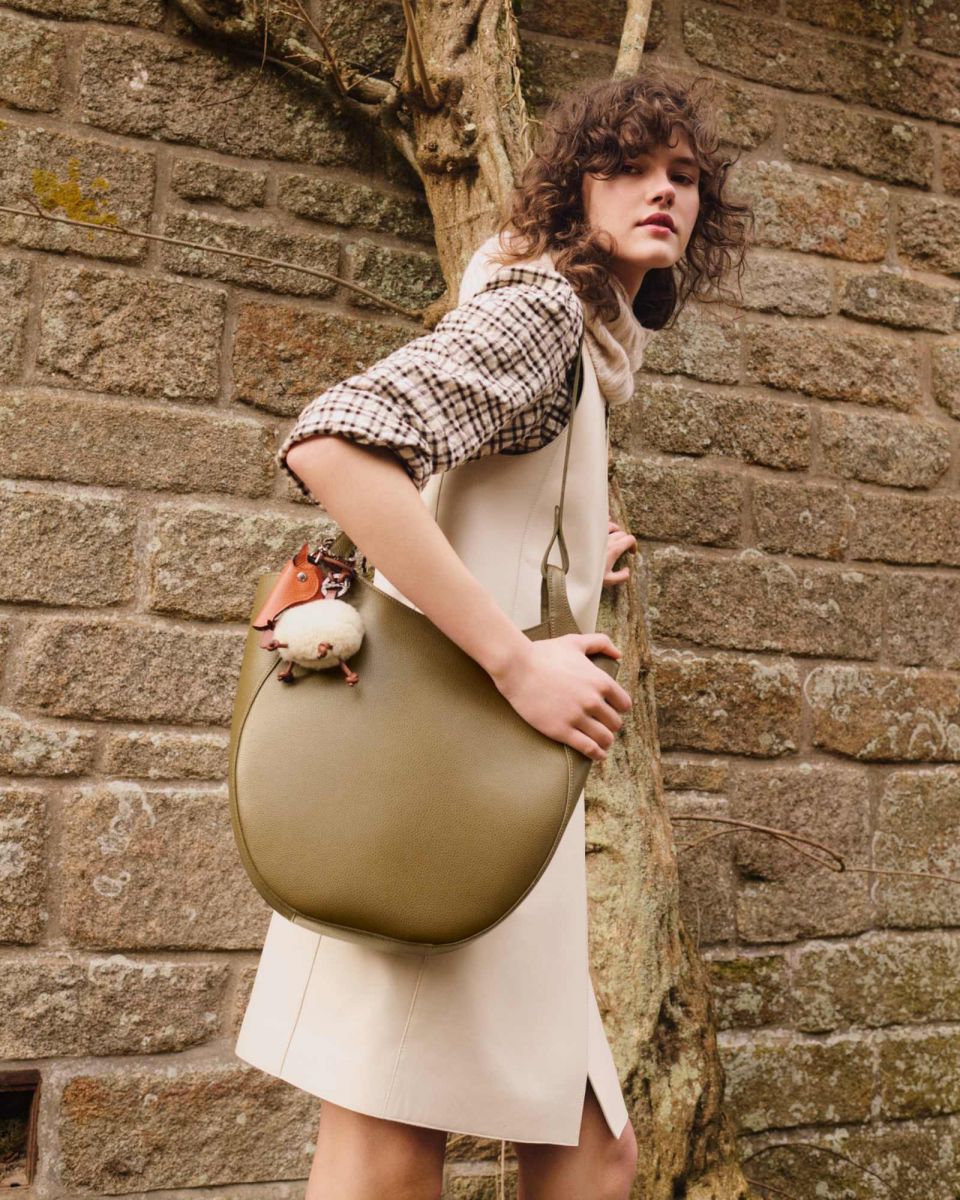bags, trending bags, fall winter 2025 2026, FENDI Spy Bag, LOEWE Landscape, Tory Burch Kira Turnlock, Longchamp Le Foulonné, MAJE Hot Wheels