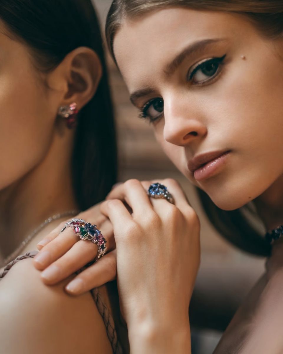 Jewelry Design, Fashion To Jewelry, Victoire De Castellane, Francesca Amfitheatrof, Alessandro Michele, Donatella Versace, Pierre Hardy, High Jewelry, Luxury Design, Jewelry Trends 2025