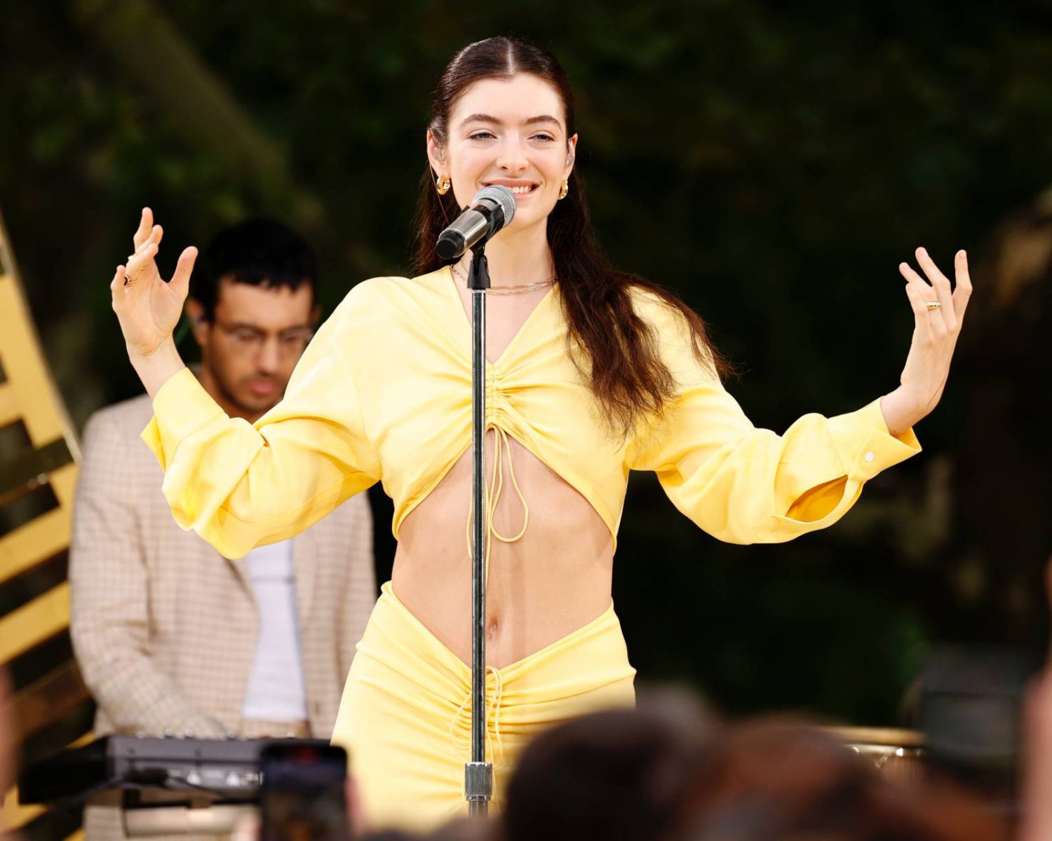Lorde, Solar Power, âm nhạc mùa hè
