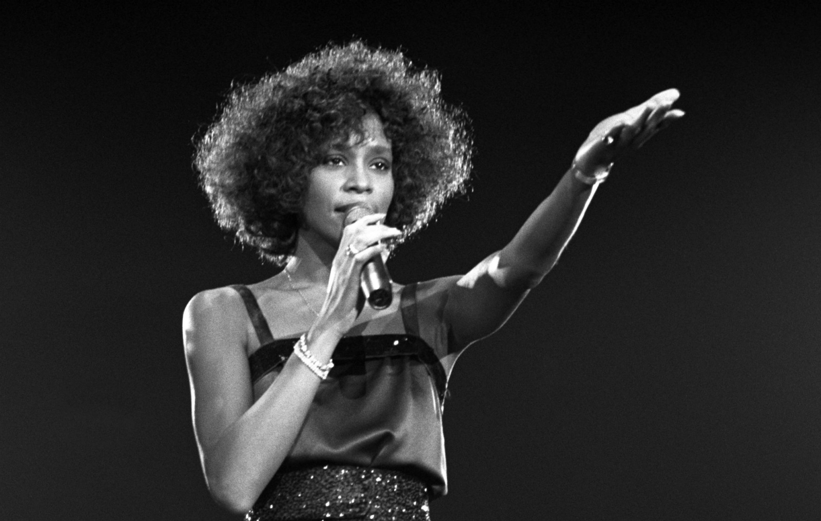 whitney-houston-2