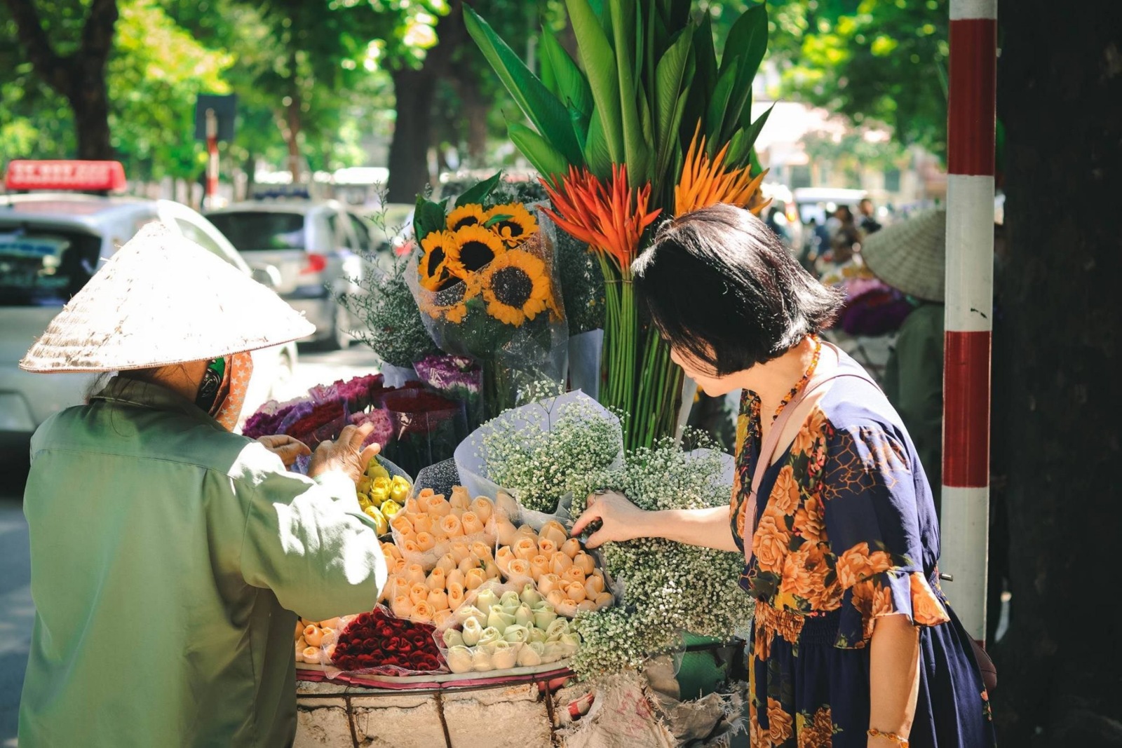 Hà Nội, gánh hoa hà nội, hà nội vào thu, gánh hoa rong, mùa thu hà nội